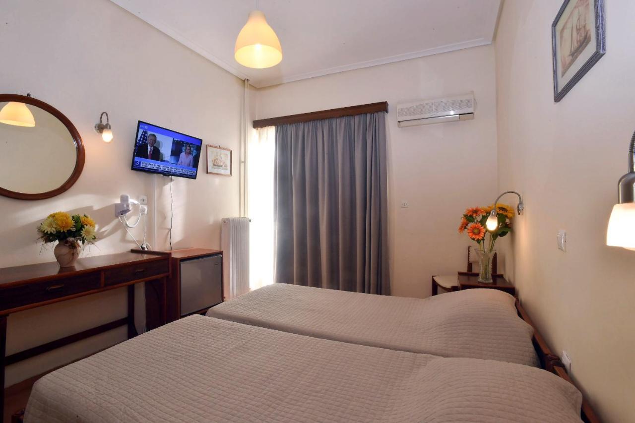 איוי תיאודורי Siagas Beach Hotel מראה חיצוני תמונה