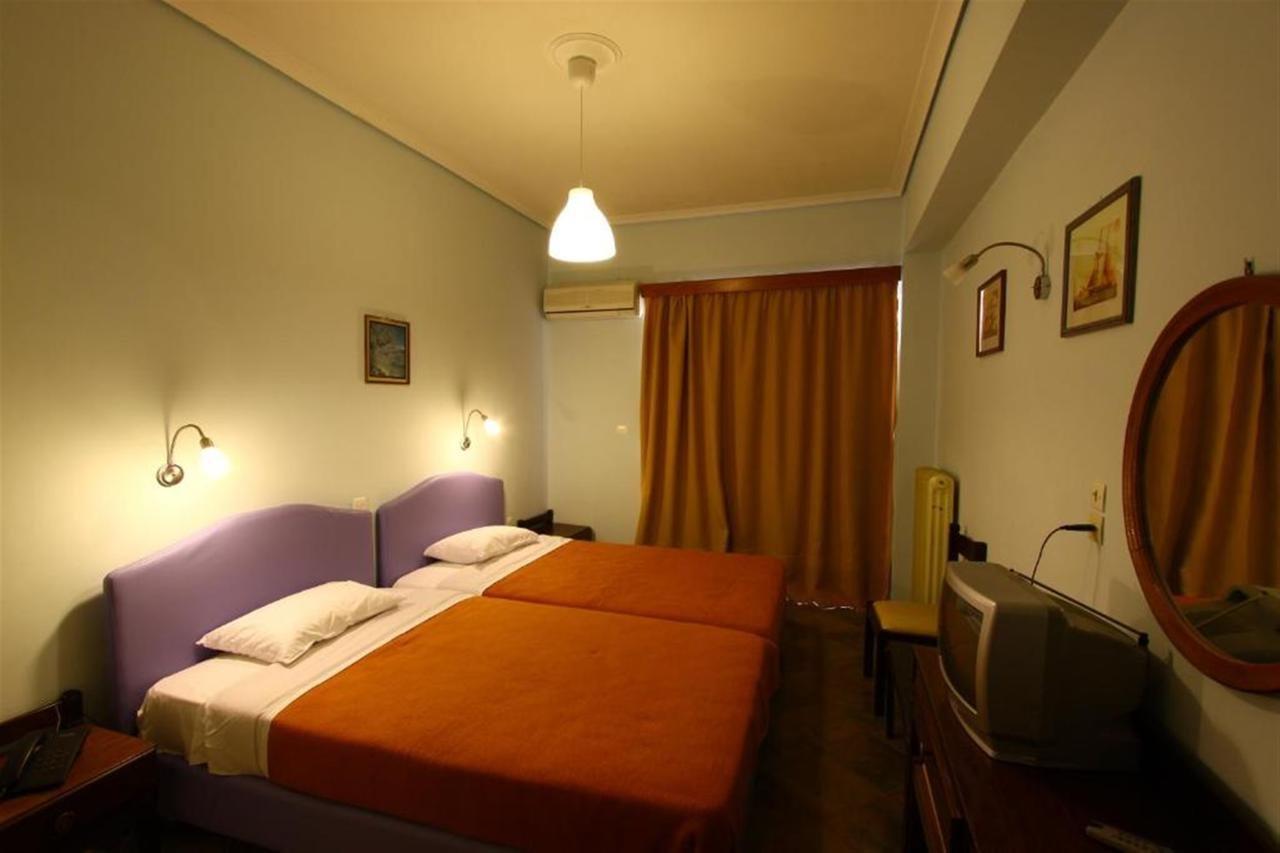 איוי תיאודורי Siagas Beach Hotel מראה חיצוני תמונה