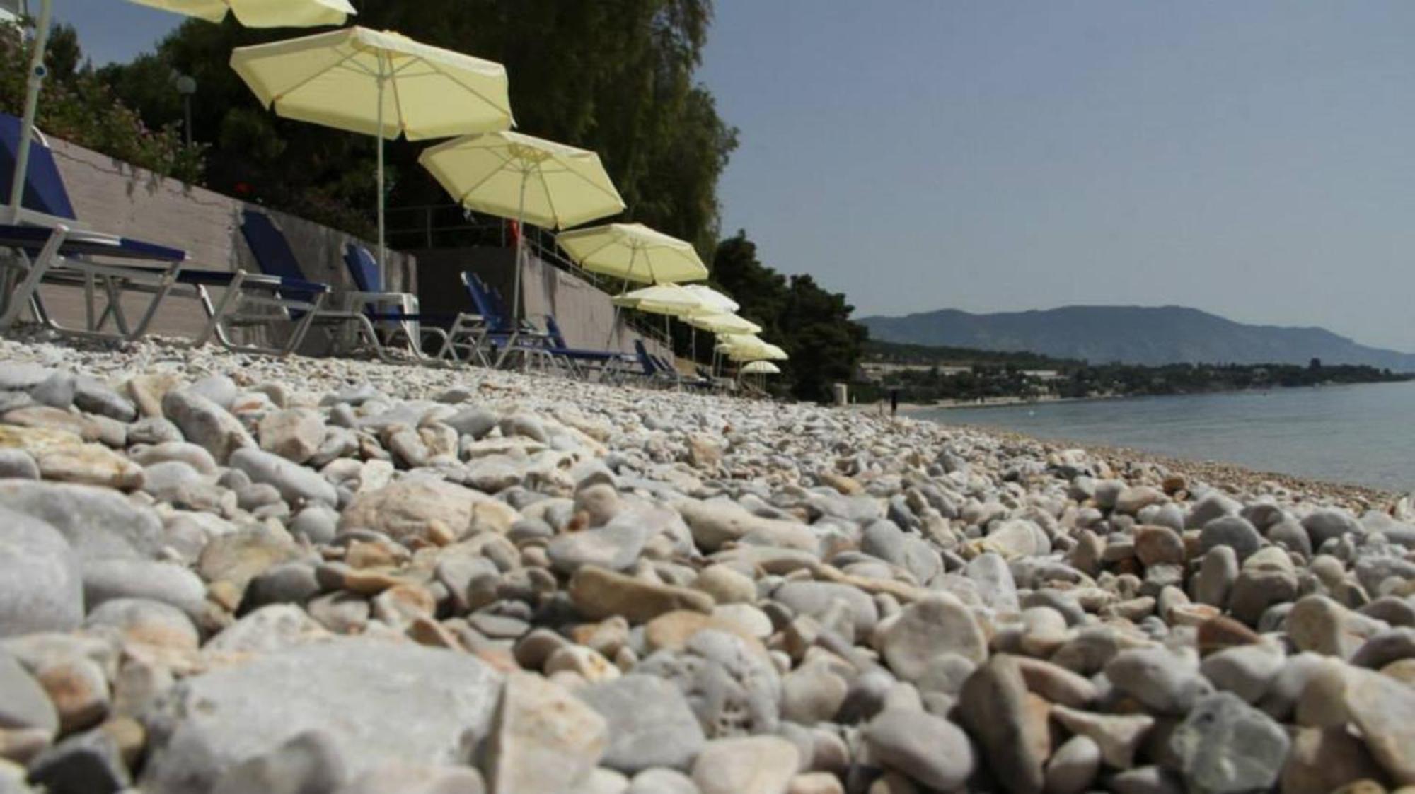 איוי תיאודורי Siagas Beach Hotel מראה חיצוני תמונה